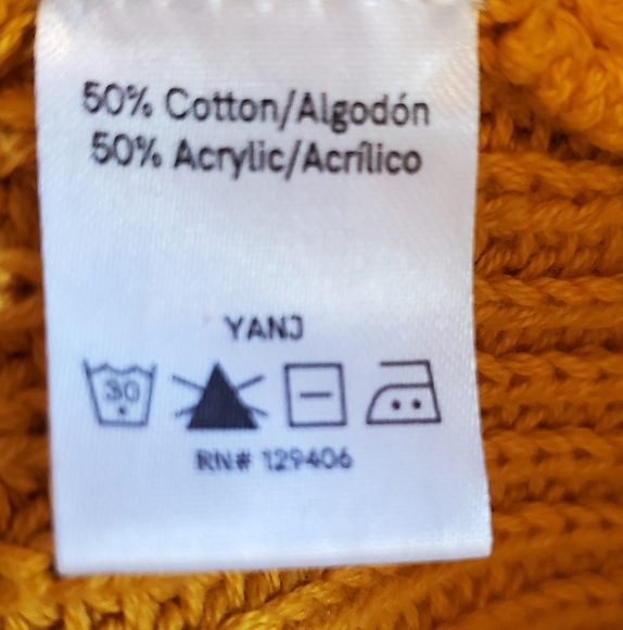 Venus Colorblock Yellow, Cream & Gold Cozy Cable Knit Sweater Size Large - Picture 9 of 9